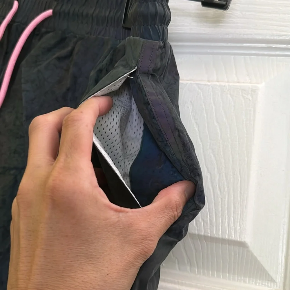 MEN’s Flexliving 5” swim short in size XS (28-30) - Picture 3 of 7